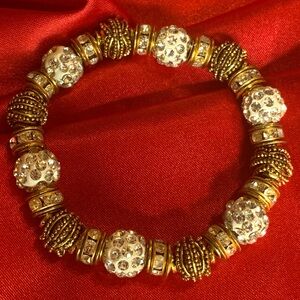 𝐕𝐢𝐧𝐭𝐚𝐠𝐞 Stretchy Beaded Bracelet Gold Colored With Rhinestones